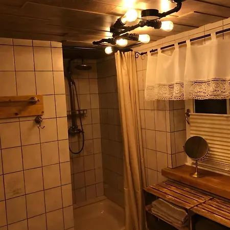 Gemuetliches Reetdachhaus In Schleswig Holstein * Neuendorf-Sachsenbande